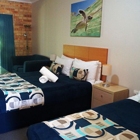 Emeraldene Inn & Eco-Lodge Χέρβεϊ Μπέι Εξωτερικό φωτογραφία